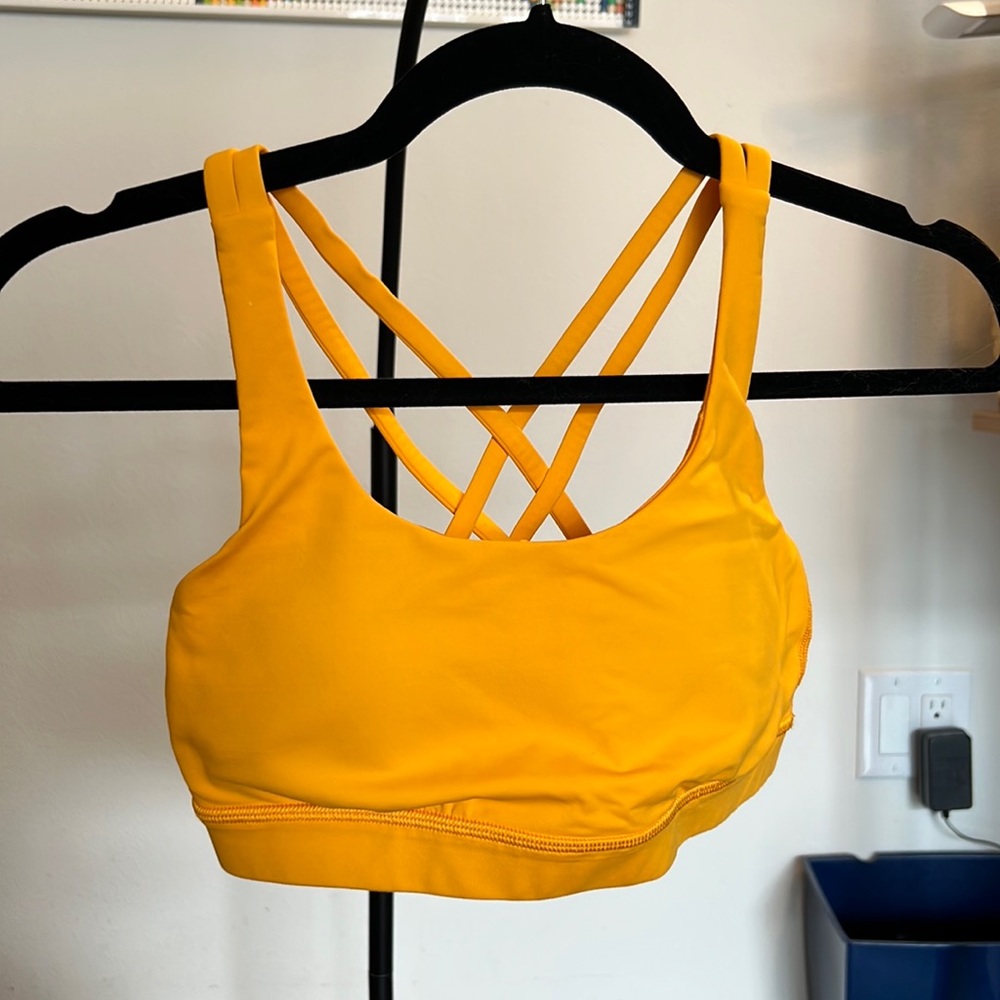 LIKE NEW Lululemon energy bra clementine size 4